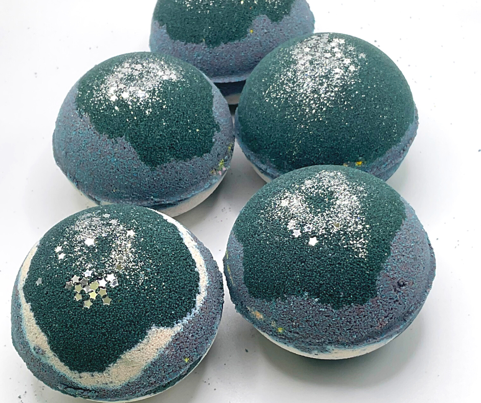 Midnight Beauti Bath Bomb